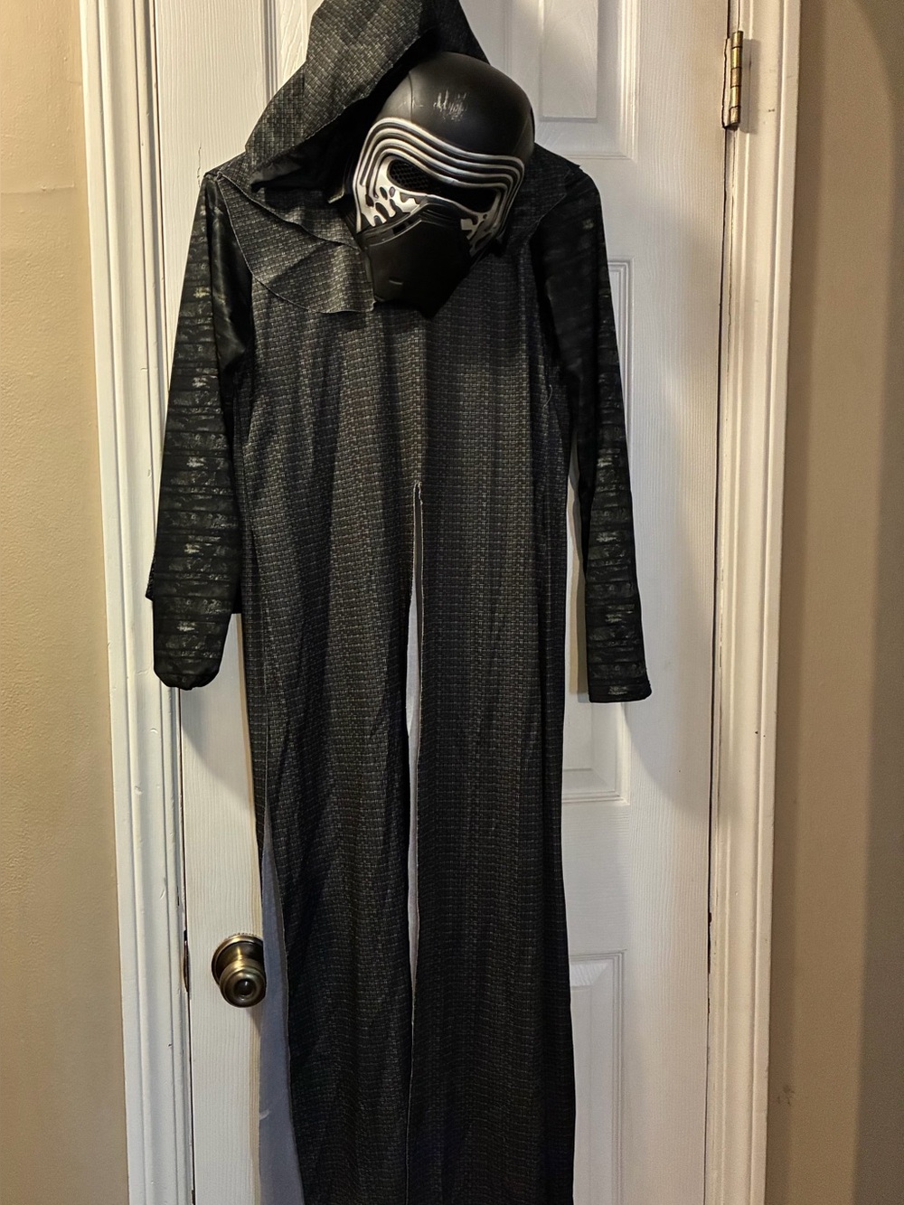 Star Wars Black Kylo Ren Costume with Cape Accent